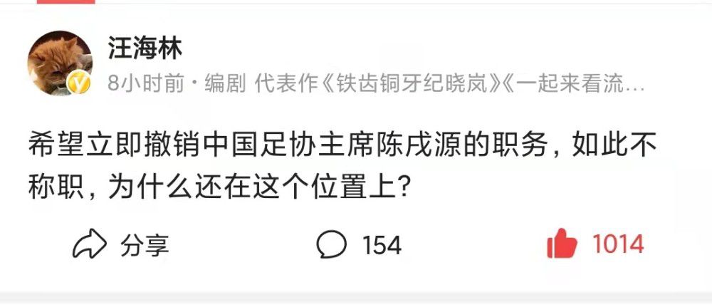 今晚能复出吗？季孟年晒周琦训练照：膝盖未佩戴护具今晚19:35，广东主场迎战广厦，届时将举行易建联球衣退役仪式。